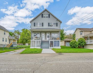 645-647 Laurel St, Dickson City, PA, 18519