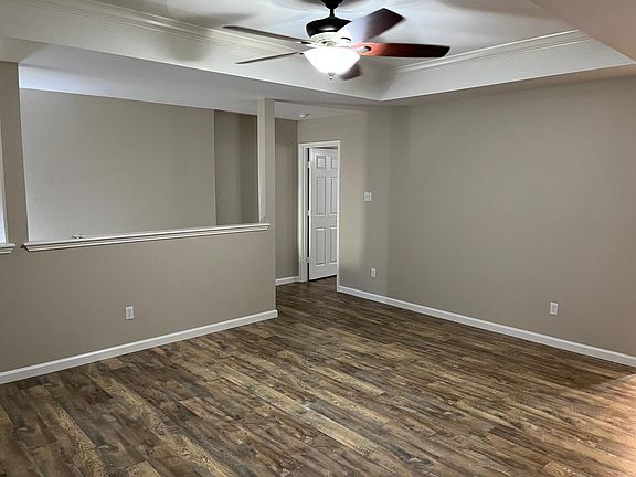 Upstairs family/game room