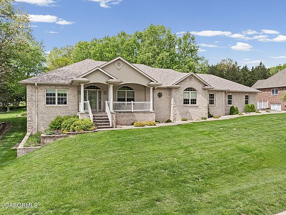 3rd image of 2116 Whitney Woods Ct