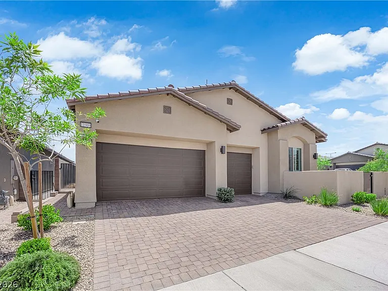 11909 Pippa Ave — Photo 21