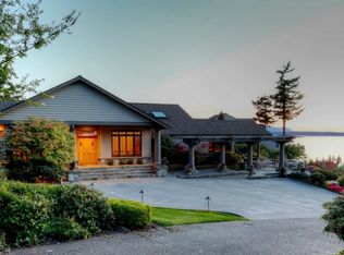 419 S Clarkwood Dr, Bellingham, WA 98225