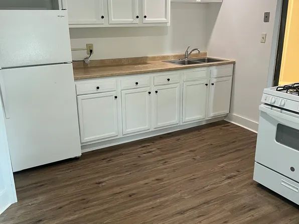 93 N Main St #5, Cortland, NY 13045