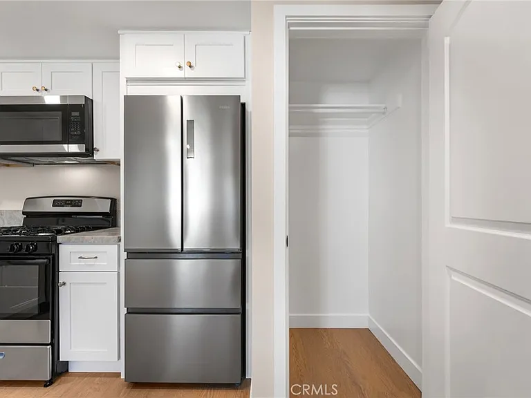 3020 E 3rd St #16 — Photo 13