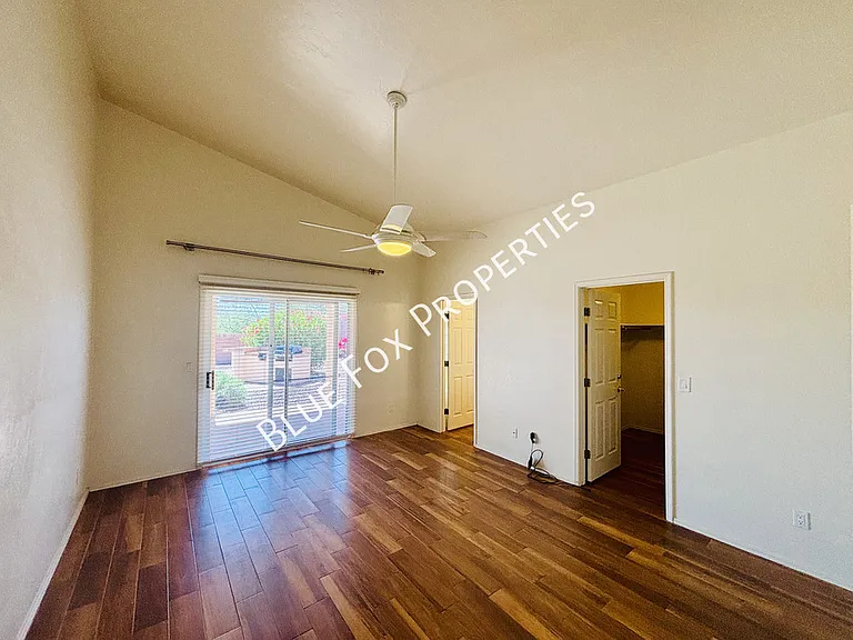 10451 N Calle Verano Seco — Photo 10