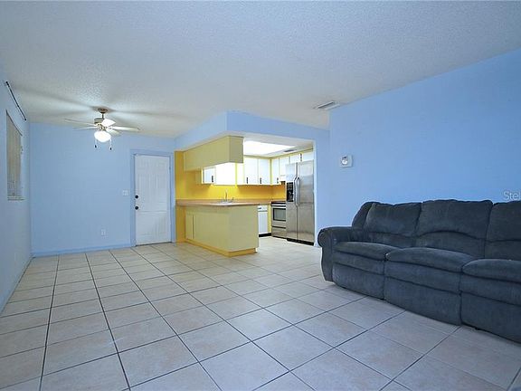 4th image of 15502 Morgan St