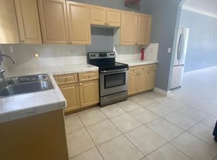 9752 NW 26th Ave #9752, Miami, FL 33147