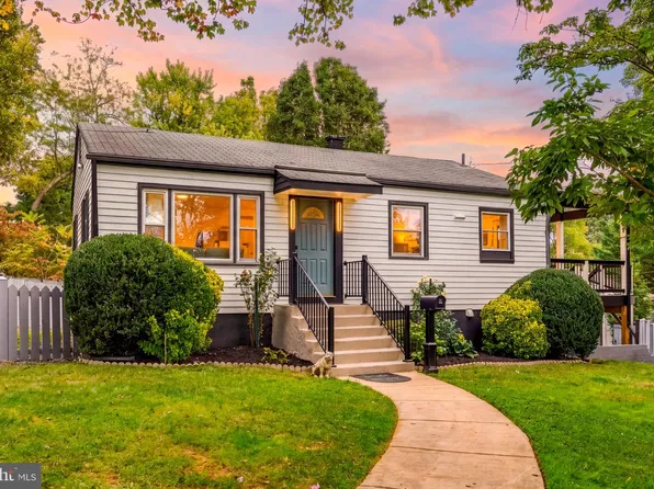 13422 Keating St, Rockville, MD 20853