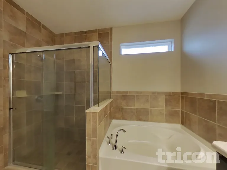 5095 Brilliance Cir — Photo 10