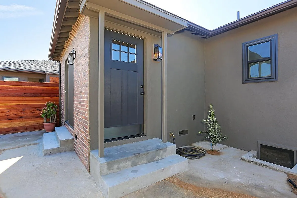 1 bed, 700 sqft, $3,995 — Photo 2