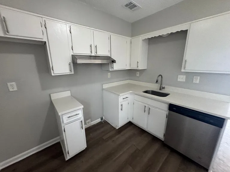 3546 Christine Rd — Photo 6