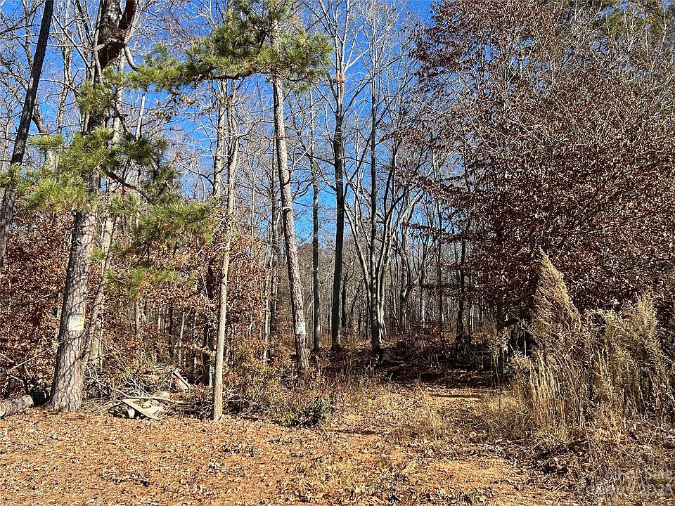 1st image of 5016 Colebrook Ln