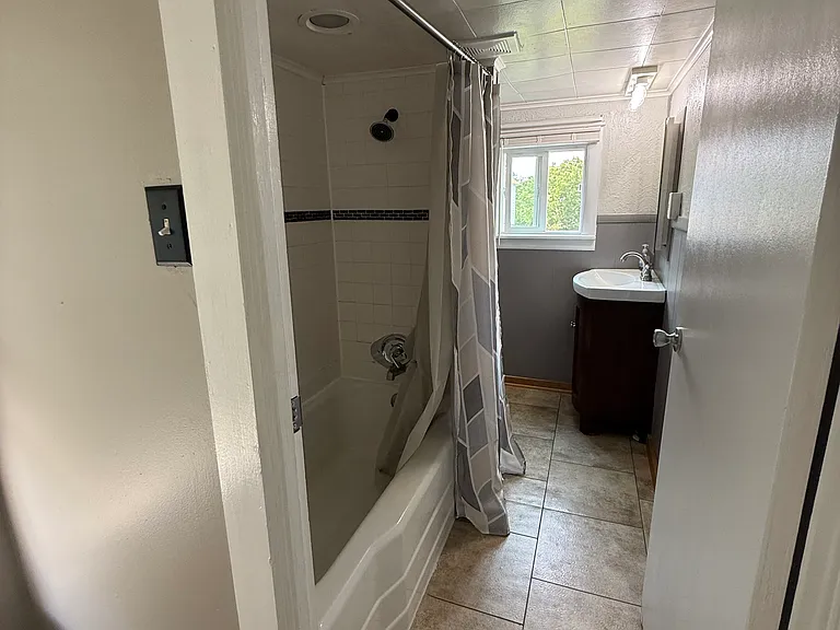 315 Shaffer Ave — Photo 10