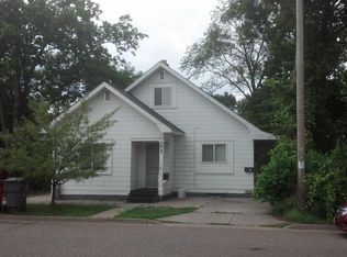 866 E Grand Ave, Eau Claire, WI 54701