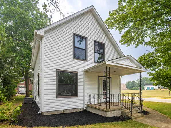 226 W William St, Michigan City, IN 46360