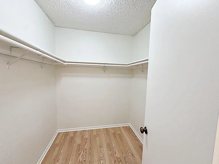 3317 Surfline Dr — Photo 28
