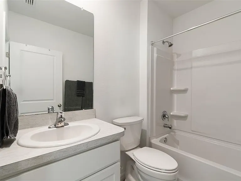 3406 Grassy Knoll Ct — Photo 30