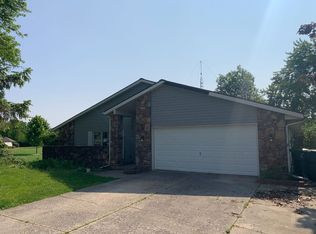 5508 N Moore Rd, Muncie, IN 47304