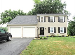 1053 Brunnerville Rd, Lititz, PA 17543