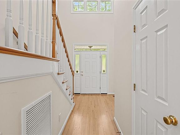 3rd image of 3311 Alex Dr