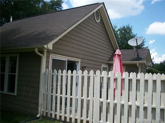 2nd image of 2753 Von Thuringer Ct