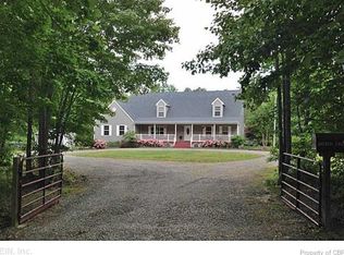 9476 Gee Farm Rd, North, VA 23128