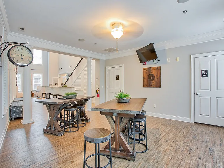 Worthington Apartments and Townhomes — Photo 20