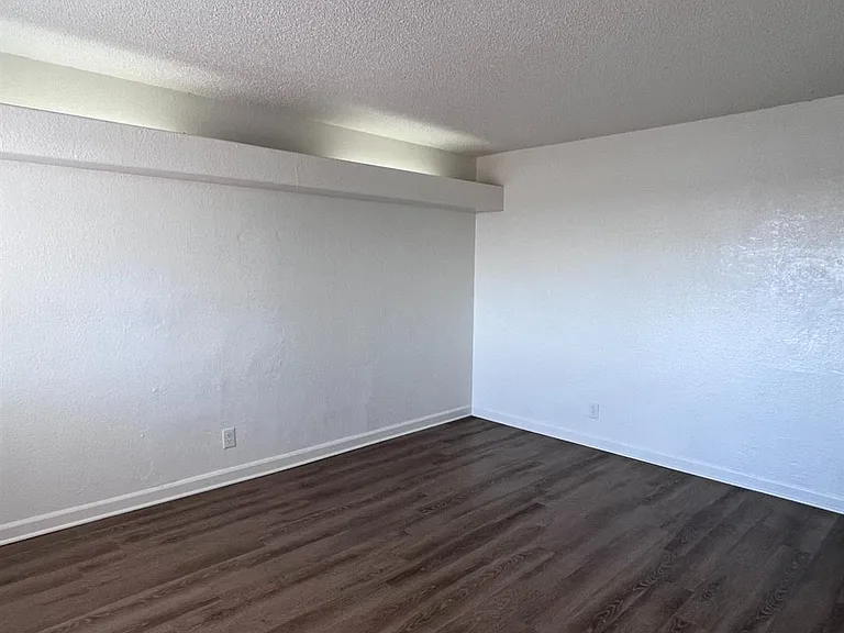 4795 E Ashlan Ave #101 — Photo 3
