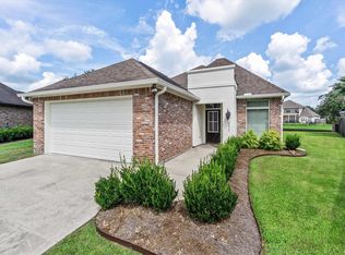 6471 Patio Ct, Gonzales, LA 70737