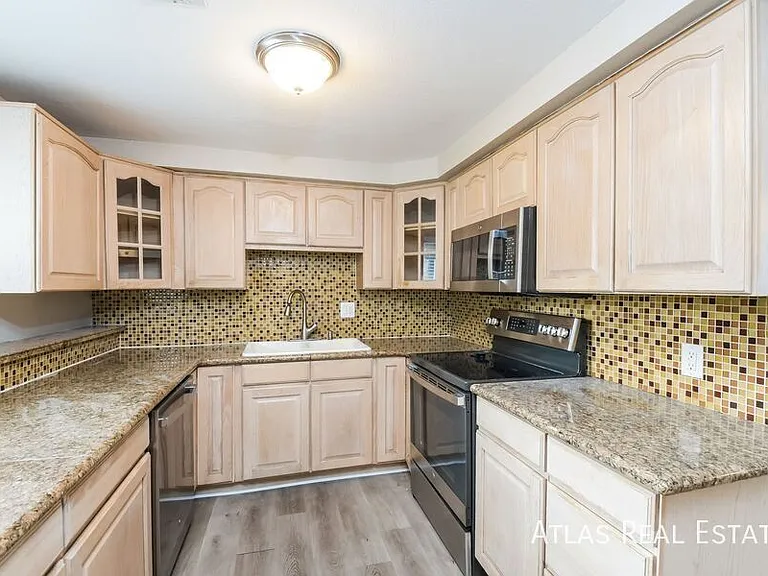 11436 W Kentucky Dr — Photo 7