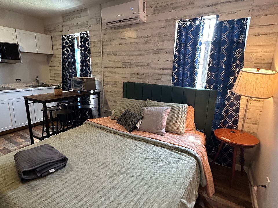 1st image of 7506 Adobe Dr #4