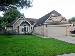 1907 Barons Gln, Sugar Land, TX 77478