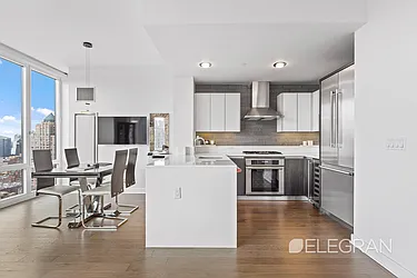 Rented by (Legacy) Elegran