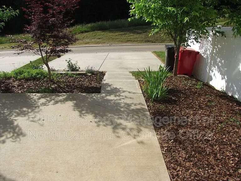 15959 Rose Glenn Ln — Photo 14