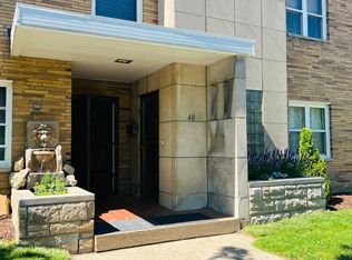 40 Markham Dr #2, Pittsburgh, PA 15228