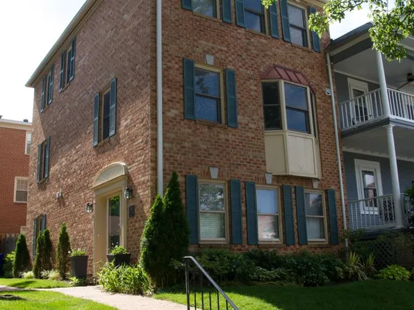 1182 N Vermont St, Arlington, VA 22201
