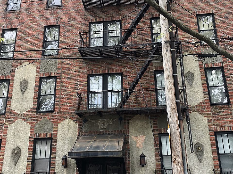 1st image of 1624 78th St #1