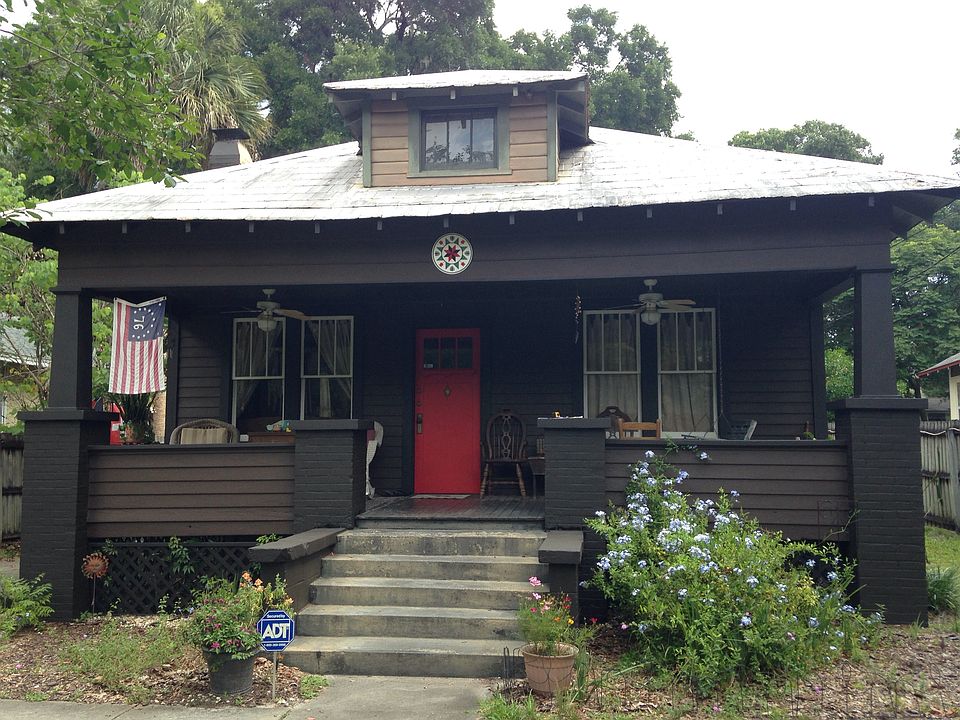 1st image of 525 E Rich Ave