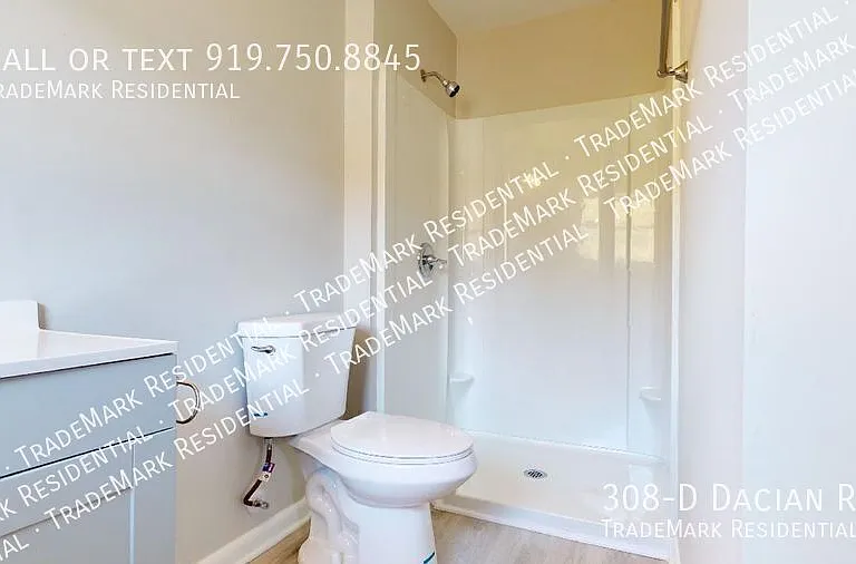 308D Dacian Rd — Photo 2