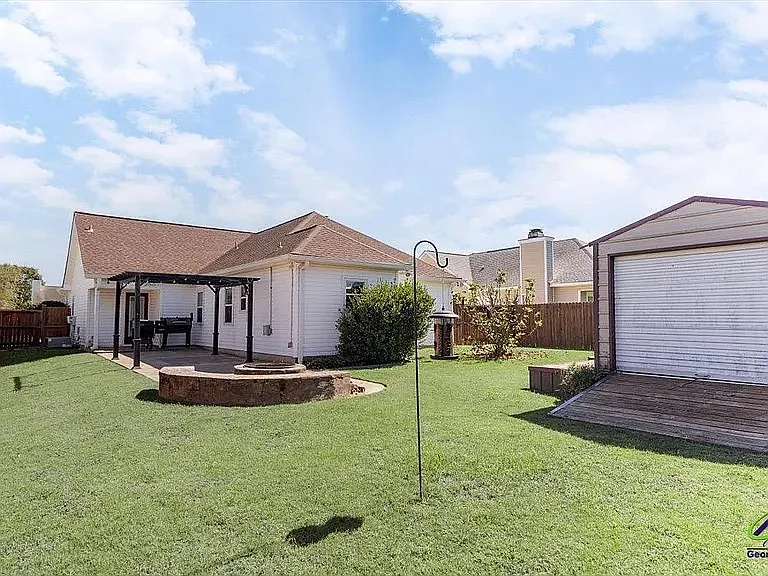 208 Stirling Bridge Dr — Photo 20