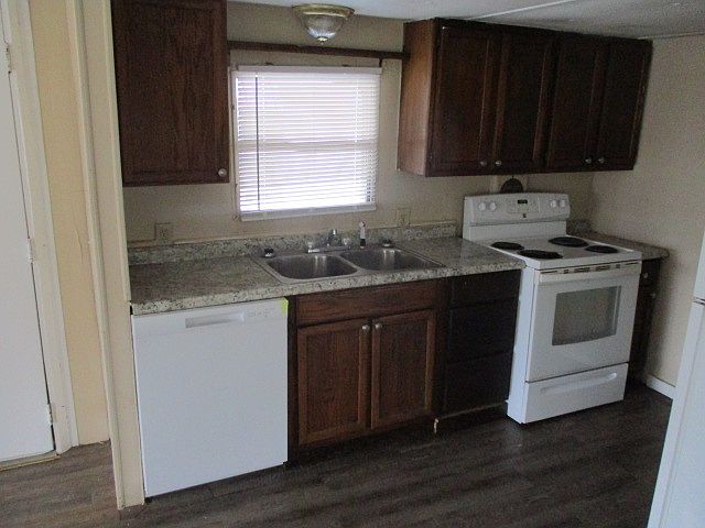 1st image of 276 Melinda Ln