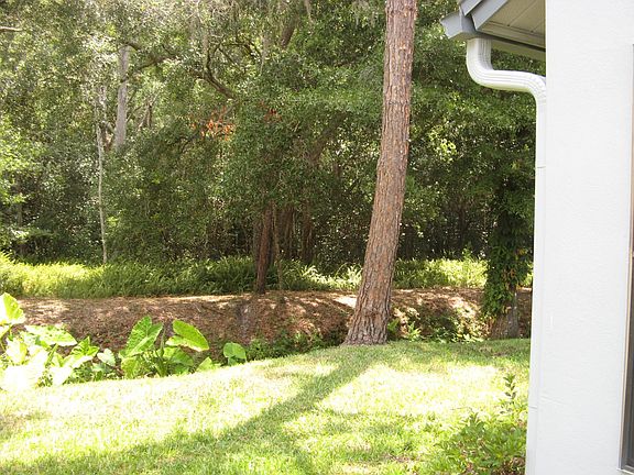 3rd image of 4143 Brentwood Park Cir