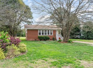713 Tingen Rd, Apex, NC 27502