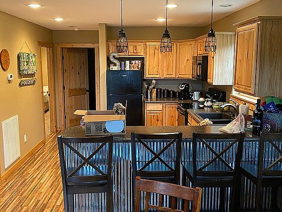 Dining room/kitchen 