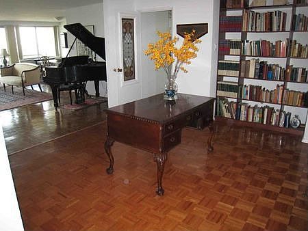 3rd image of 2401 Pennsylvania Ave APT 11B35