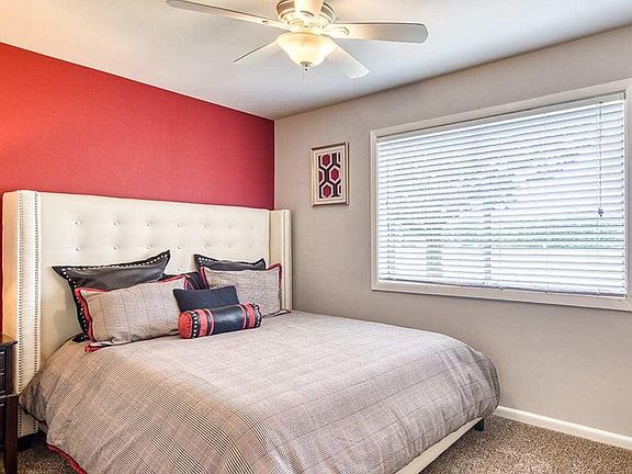 5th image of 11 N Laburnum Ave #4131
