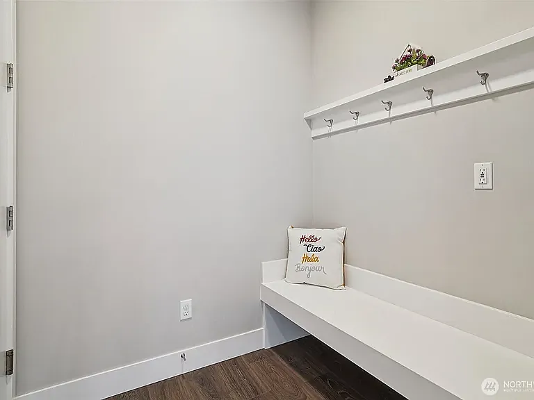 22745 SE 265th Pl — Photo 8