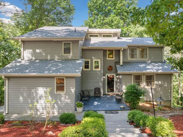 81 Talona Ridge Dr, Ellijay, GA 30536