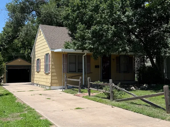2027 S Palisade Ave, Wichita, KS 67213