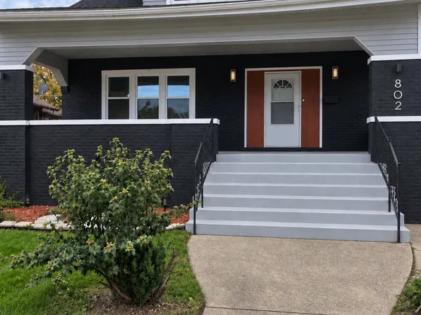 802 State Line Rd, Calumet City, IL 60409