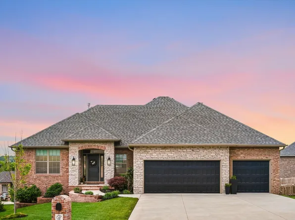 1632 W Gaslight Drive, Springfield, MO 65810